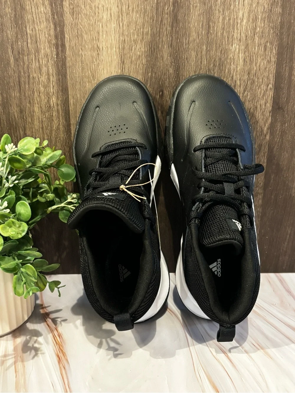 adidas stylish mid